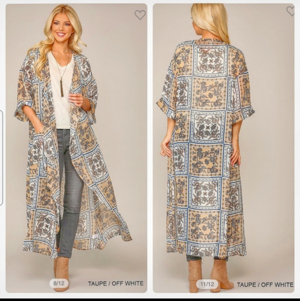 Killer 👘Kimonos ONLY 2 LEFT HURRY 1 SMALL 1 MEDIU